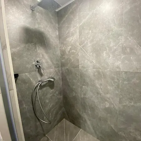 Smerekova Hata בית הארחה 3*